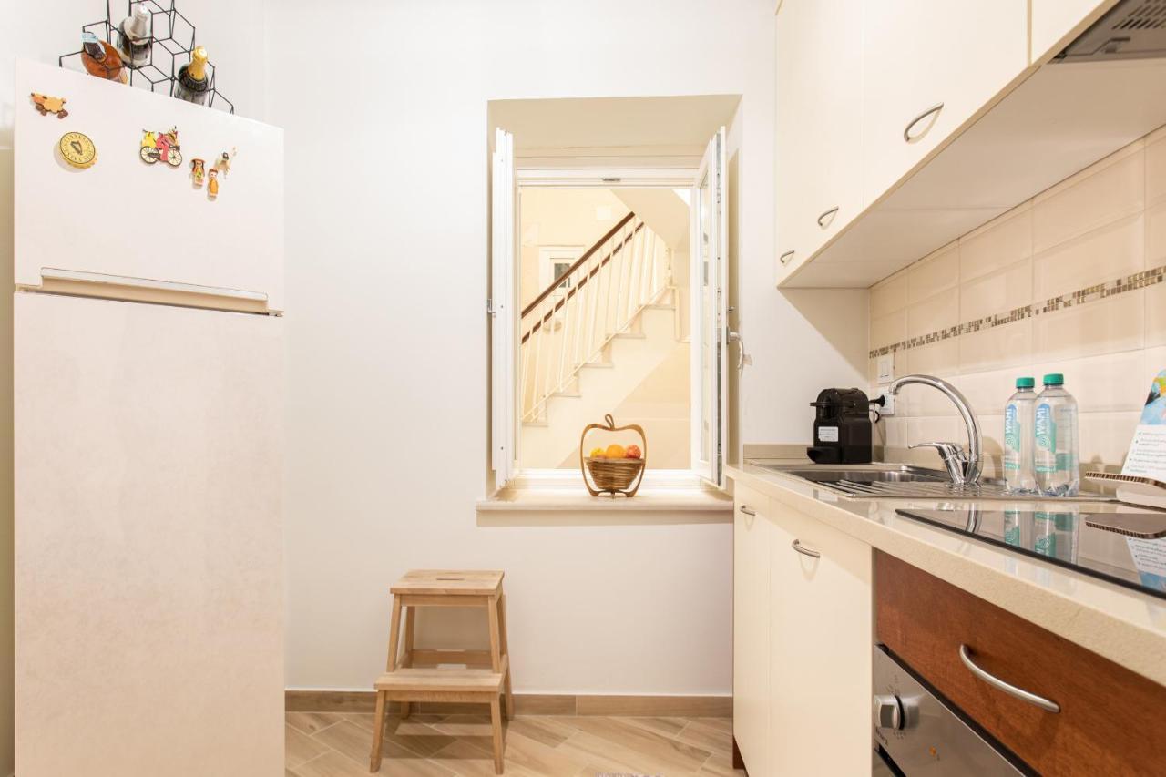 Appartamento Al Consiglio Reginale By Wonderful Italy Syrakusa Exteriör bild