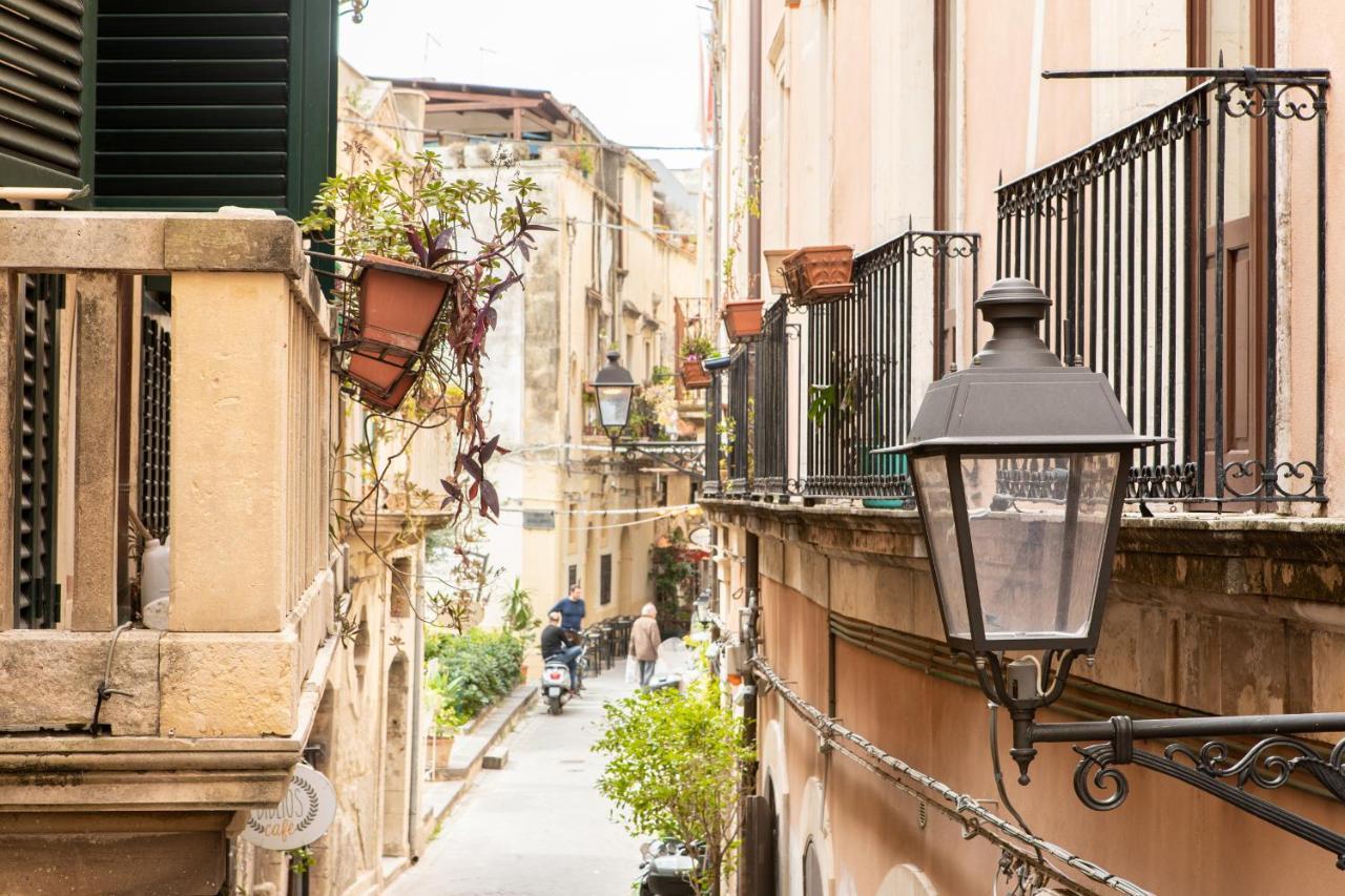 Appartamento Al Consiglio Reginale By Wonderful Italy Syrakusa Exteriör bild